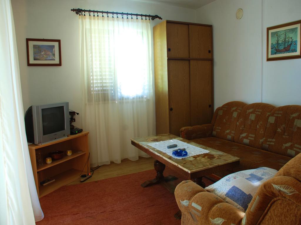 Filipo Apartments Poreč Buitenkant foto